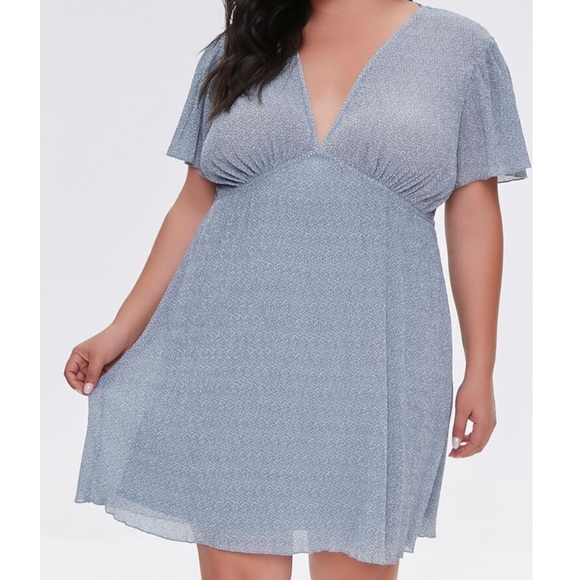 NWT F21 Plus Floral Print Mini Dress - Baby Blue - Size 0X - Picture 1 of 11